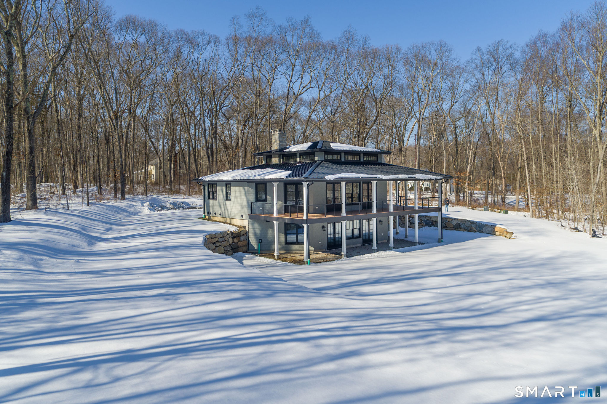 81 Strawberry Hill Road Madison, CT 06443 - Photo 5 of 40 a view of a house with a yard