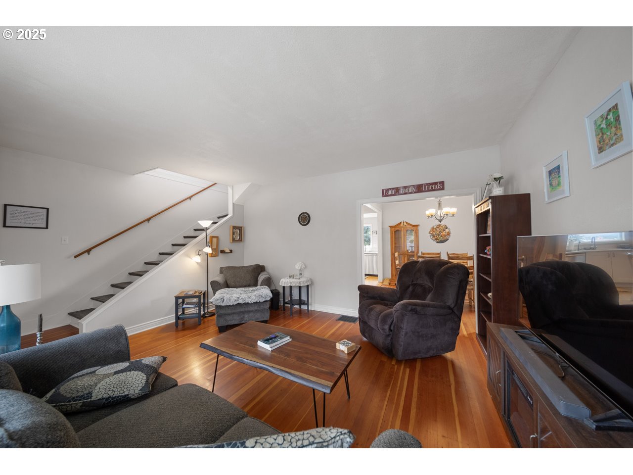 662 South 11th Street Coos Bay, OR 97420 - Photo 20 of 47