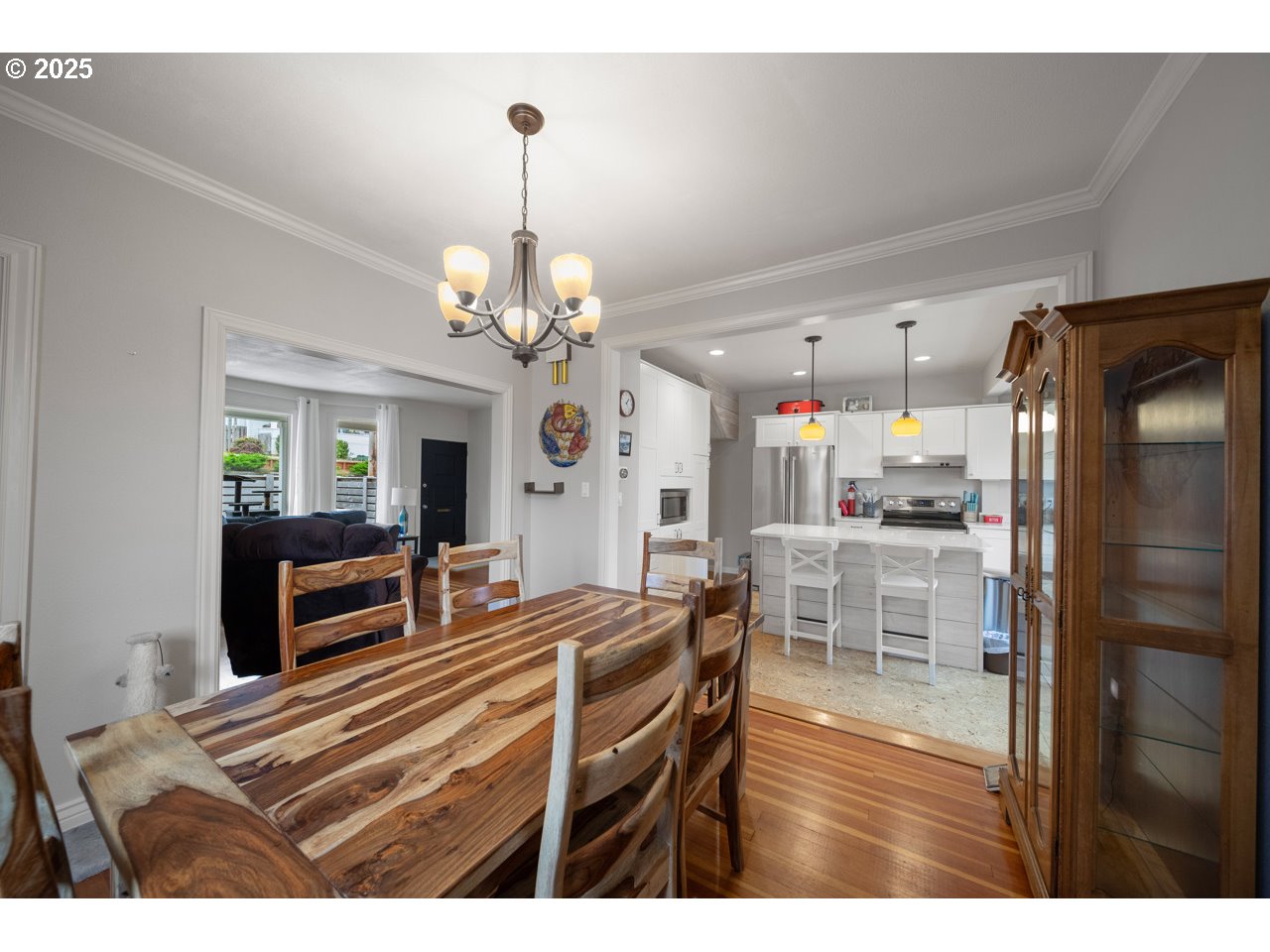 662 South 11th Street Coos Bay, OR 97420 - Photo 23 of 47