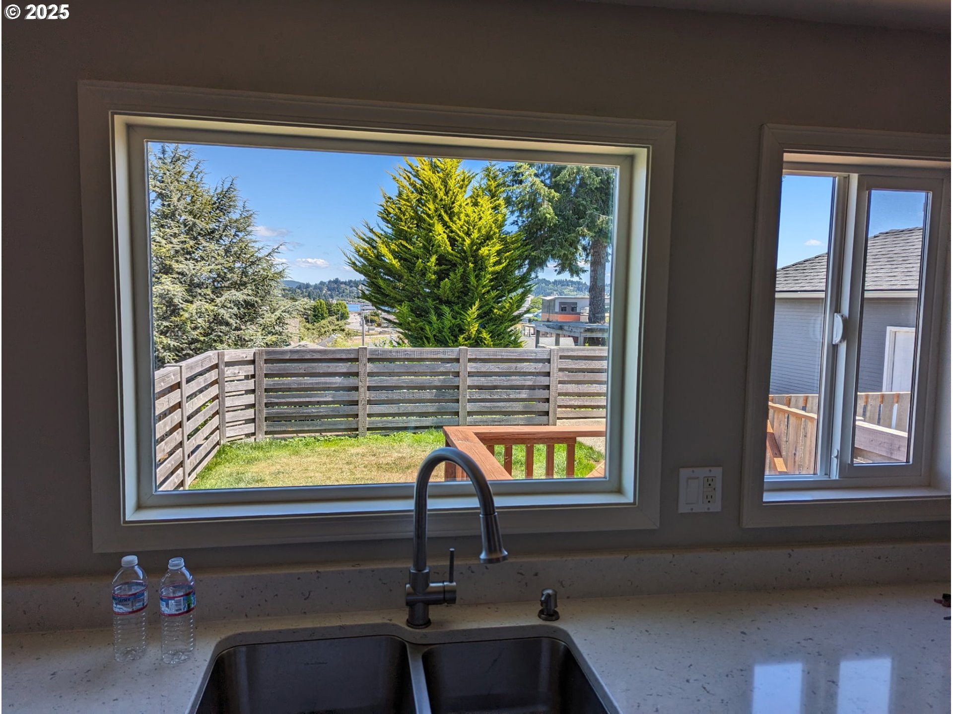 662 South 11th Street Coos Bay, OR 97420 - Photo 32 of 47