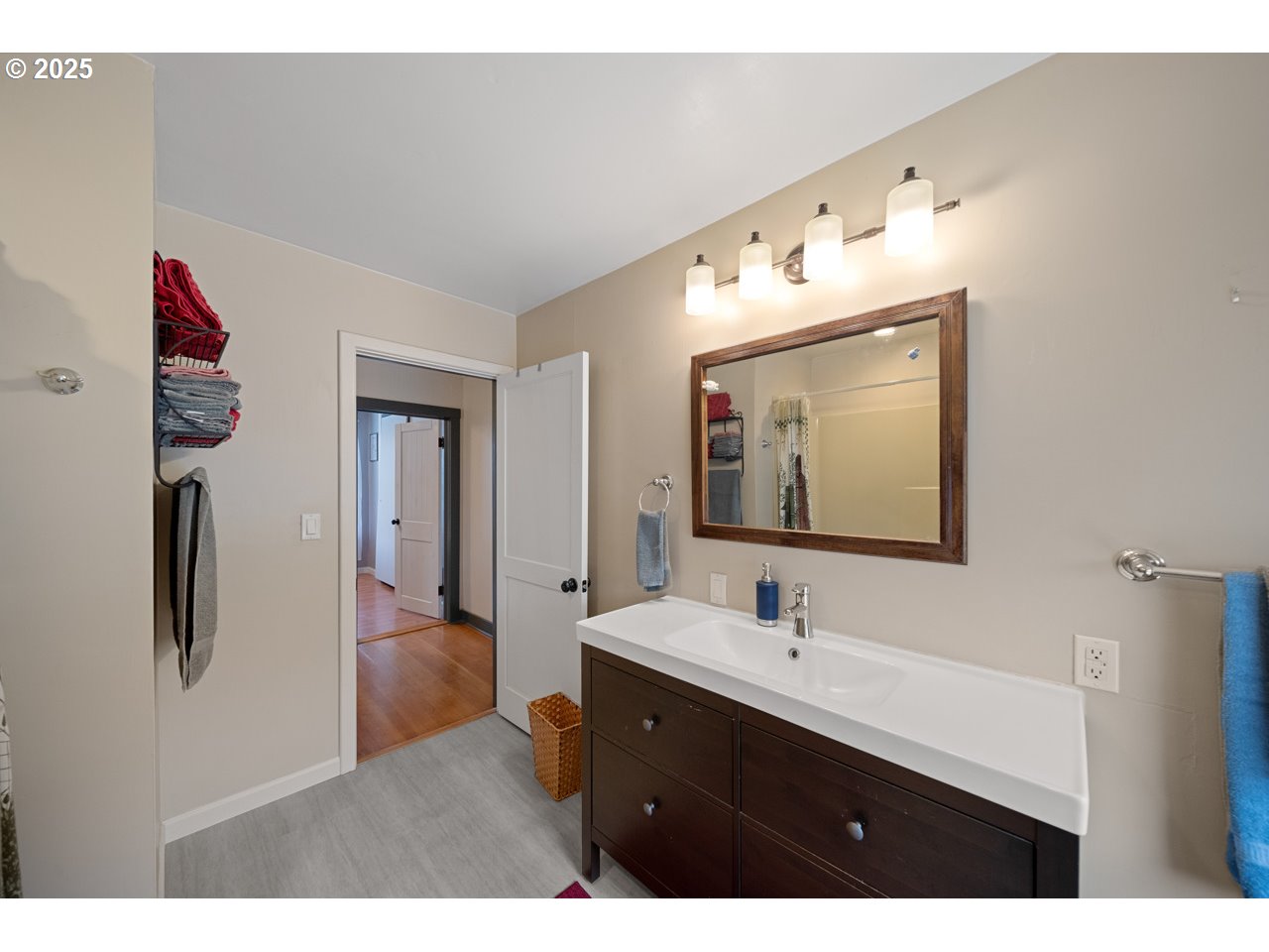 662 South 11th Street Coos Bay, OR 97420 - Photo 40 of 47