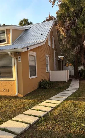 $1,595 | 860 Magnolia Avenue, Unit 2, Daytona Beach, FL 32114