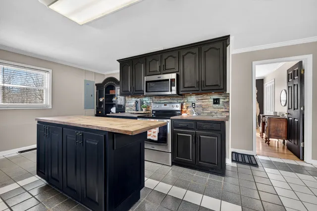 $454,900 | 16 Clayton Acres Road, Fayetteville, TN 37334