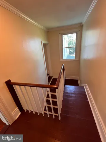 $2,100 | 704 West Washington Street, Charles Town, WV 25414