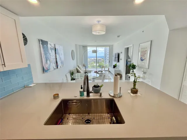 $405,000 | 3020 Northeast 32nd Avenue, Unit 905, Fort Lauderdale, FL 33308