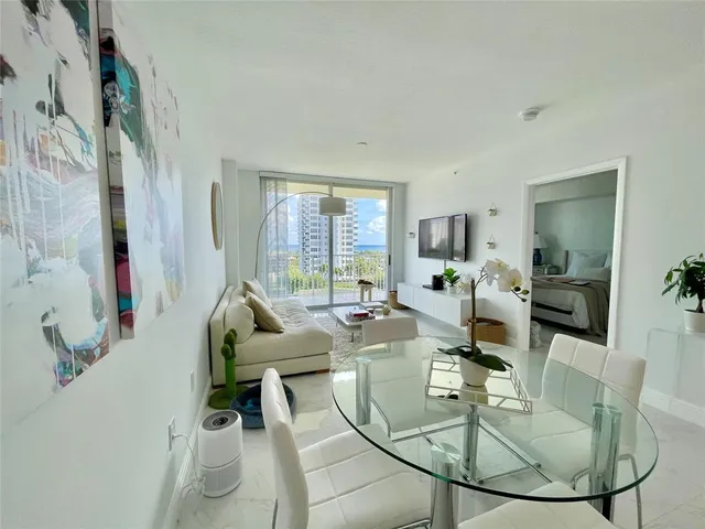 $405,000 | 3020 Northeast 32nd Avenue, Unit 905, Fort Lauderdale, FL 33308