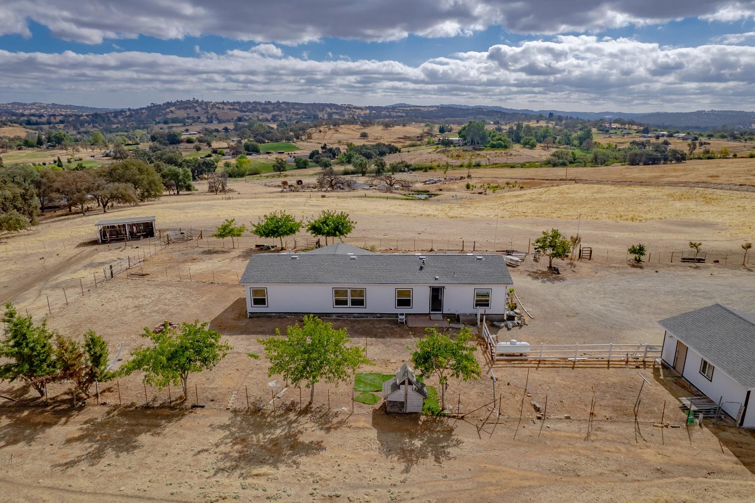 220 Ridgeview Place Lincoln, CA 95648 - Photo 10 of 64 Gallery Image 10