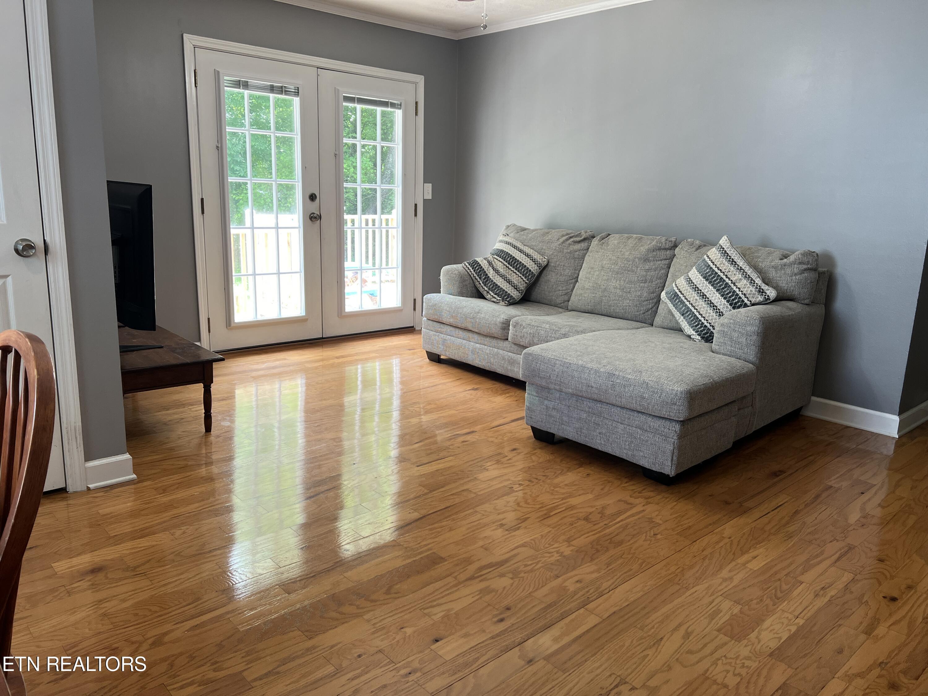 136 Athens Road Oak Ridge, TN 37830 - Photo 15 of 50 lr2
