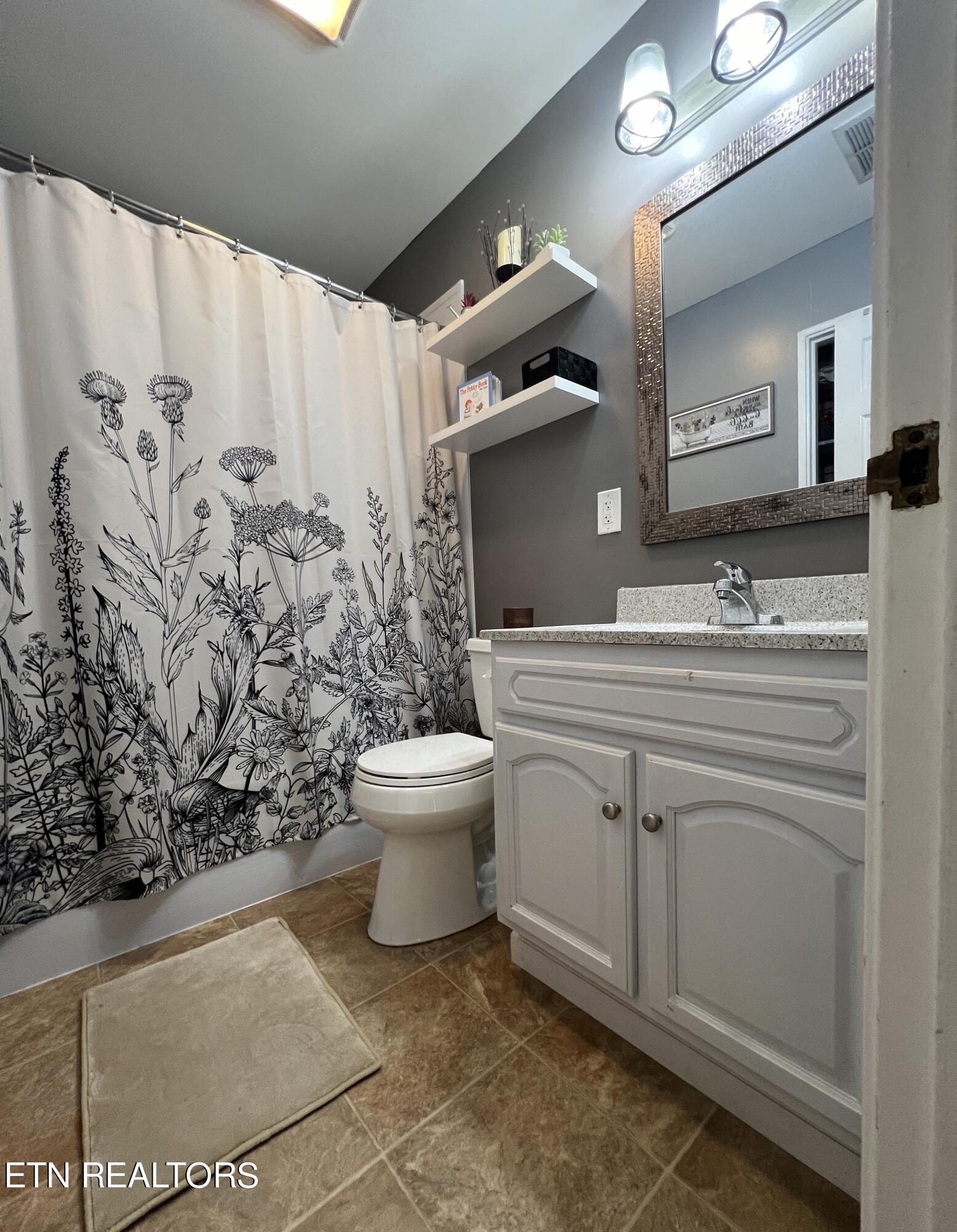 136 Athens Road Oak Ridge, TN 37830 - Photo 30 of 50 full bath2
