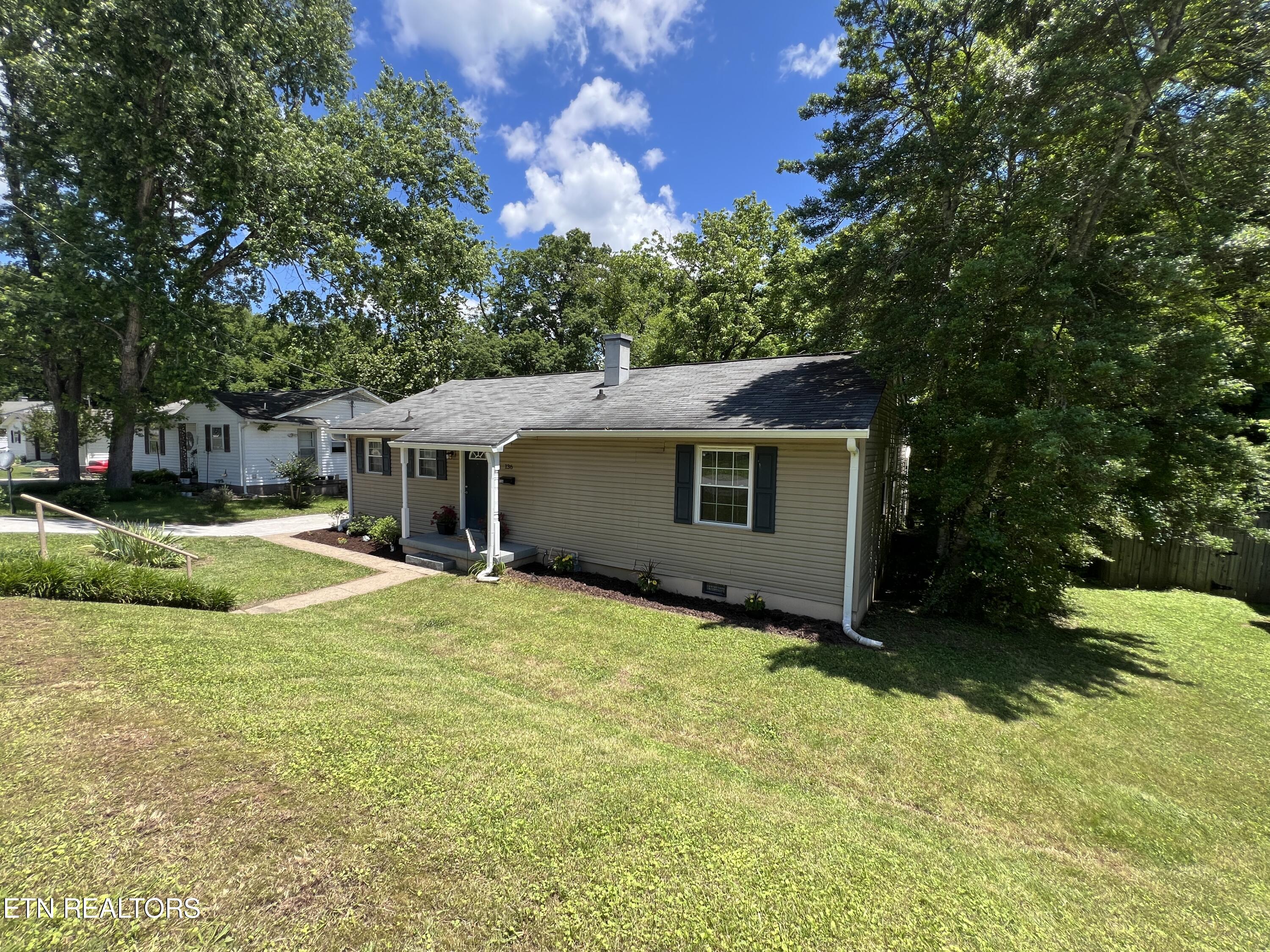 136 Athens Road Oak Ridge, TN 37830 - Photo 45 of 50 right view