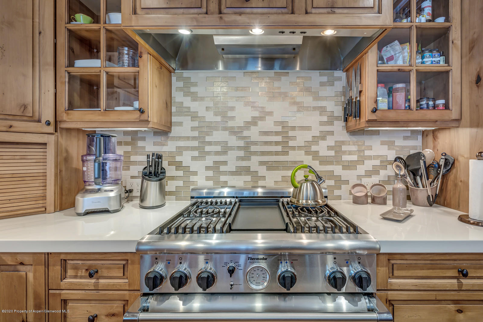 633 West Main Street Aspen, CO 81611 - Photo 44 of 46 a close view of stove