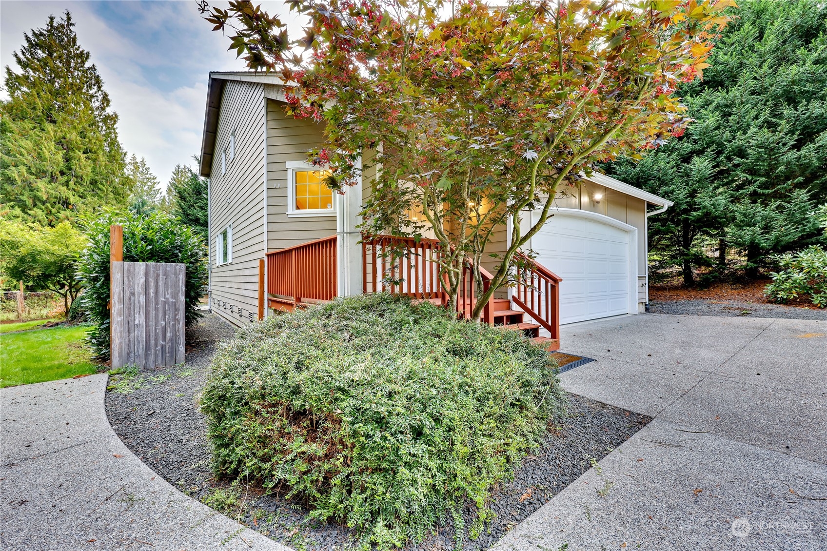 8481 Southeast Sedgwick Road Port Orchard, WA 98366 - Photo 23 of 29 Gallery Image 23