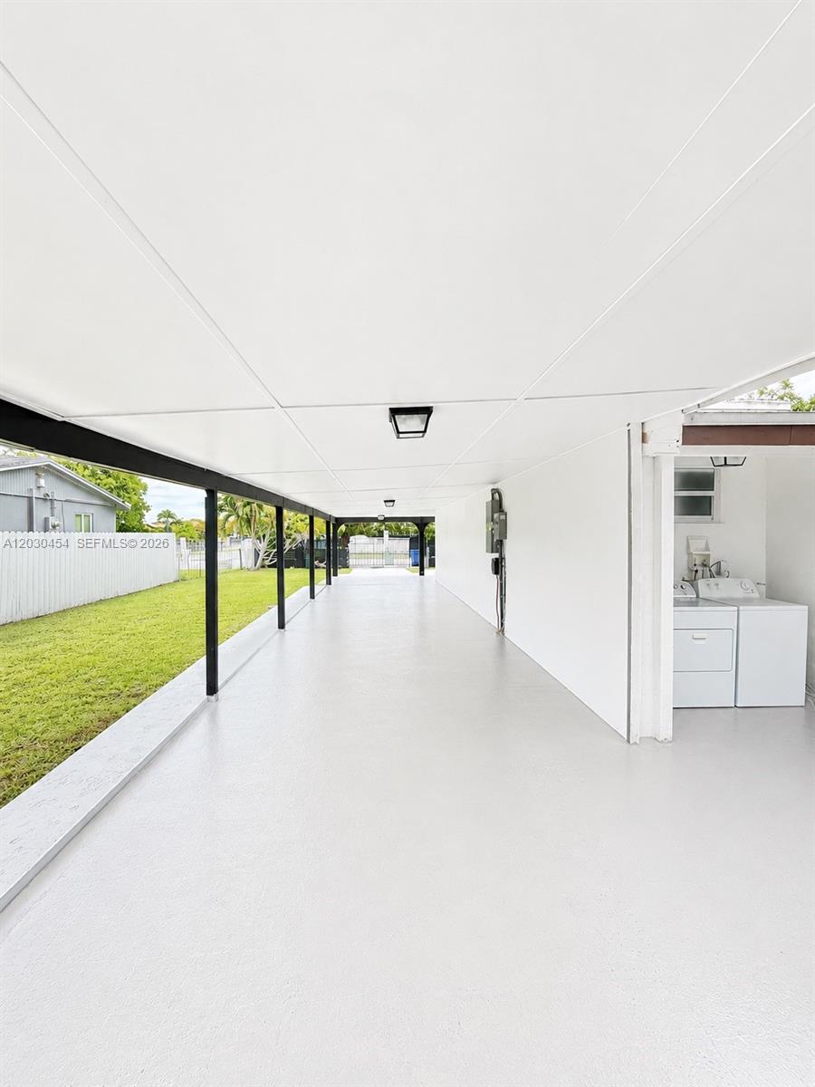 20600 Southwest 118th Place Miami, FL 33177 - Photo 6 of 10 Attached large carport