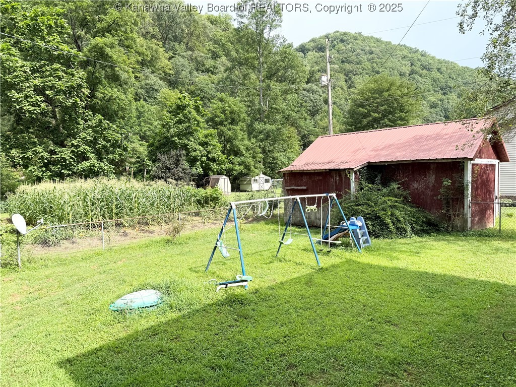 1561 Prenter Road Seth, WV 25181 - Photo 12 of 50 Gallery Image 12