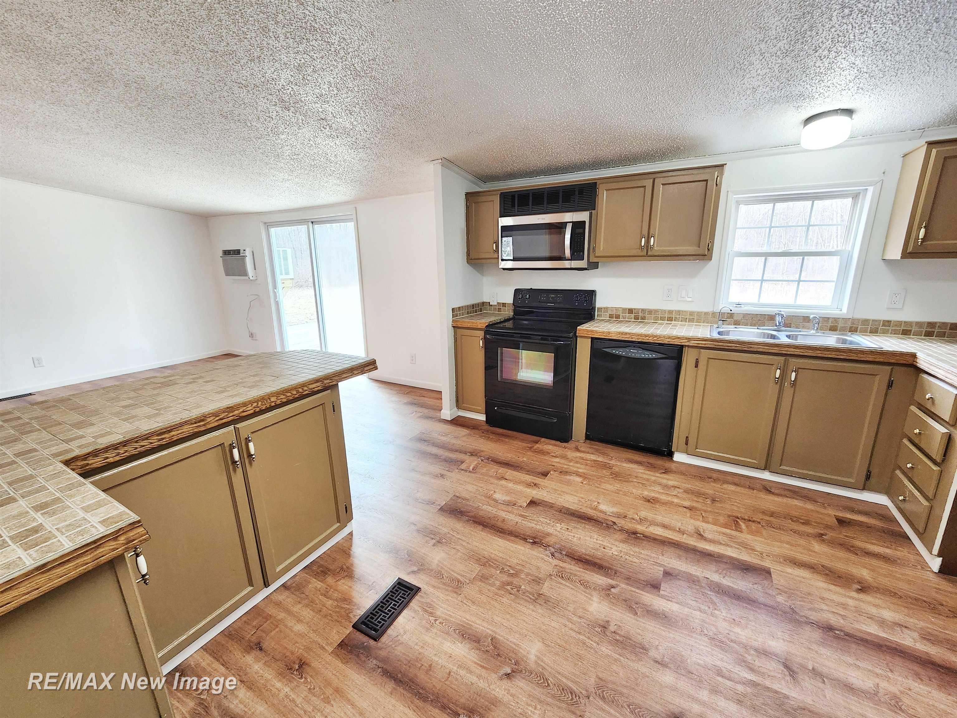12712 Hawkins Road Burt, MI 48417 - Photo 19 of 44