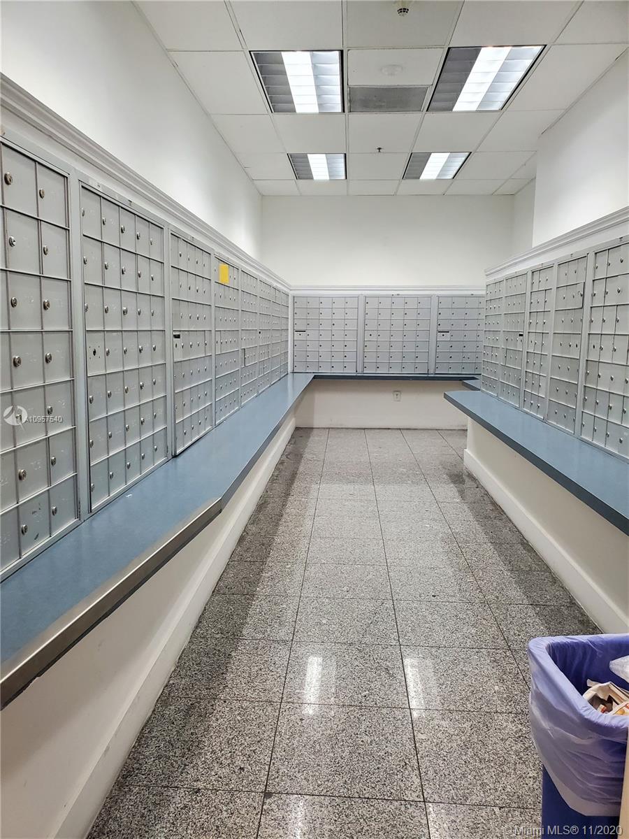 1200 Brickell Bay Drive, Unit 4003 Miami, FL 33131 - Photo 25 of 25