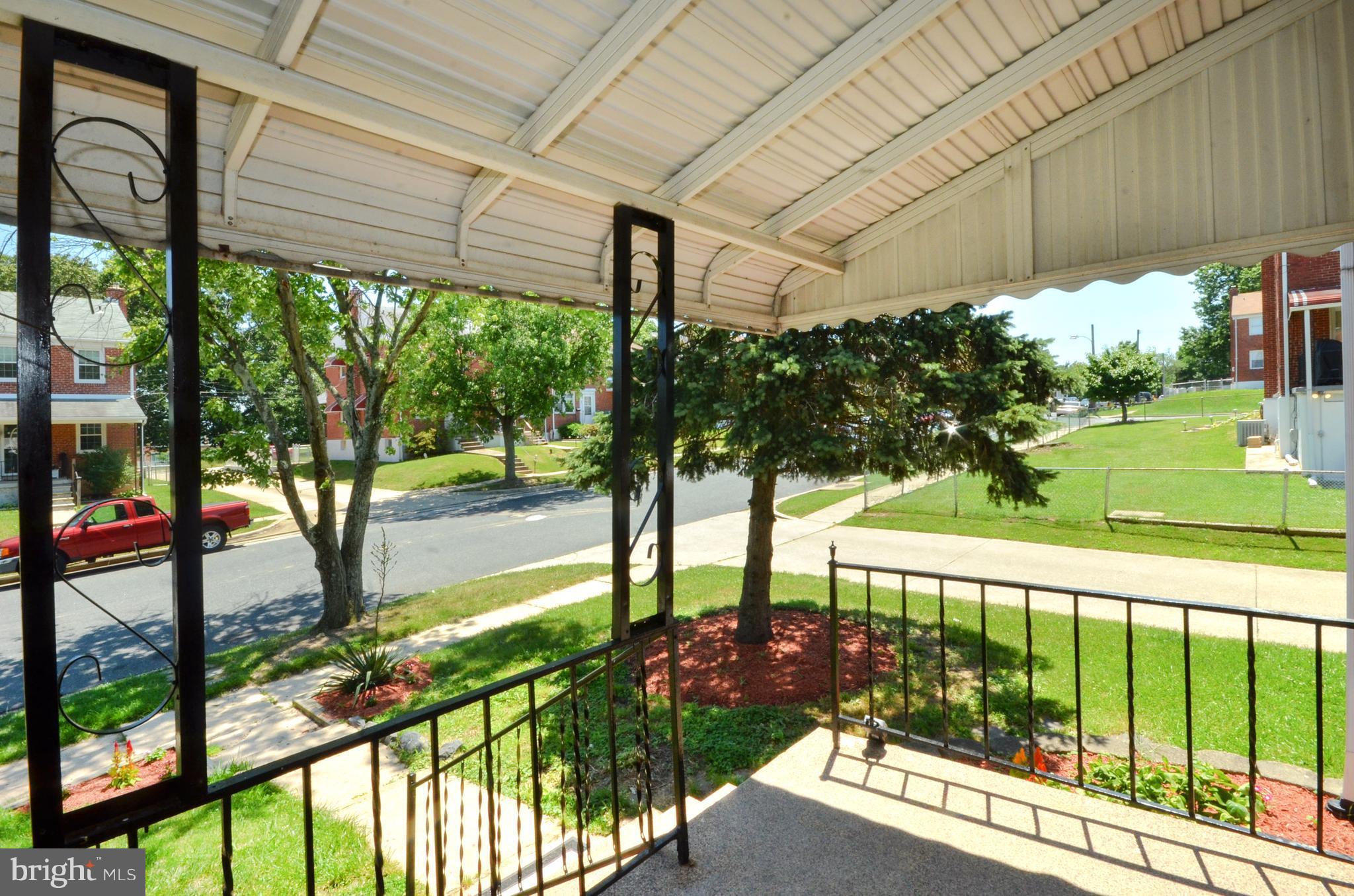 554 Welbrook Road Baltimore, MD 21221 - Photo 5 of 27 Exterior (Front)