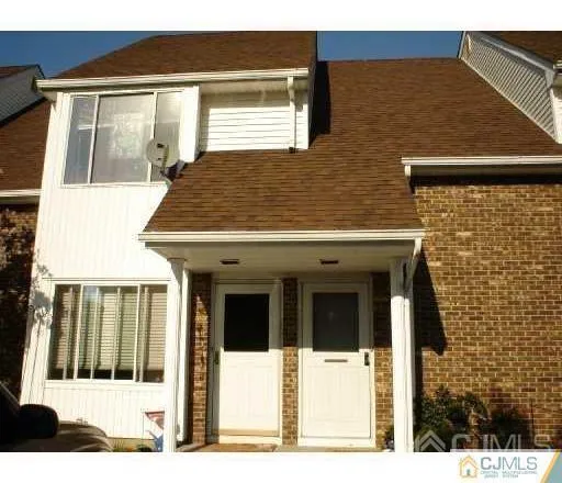 $2,100 | 10 Nicholas Court, Spotswood, NJ 08884