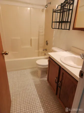 $2,100 | 10 Nicholas Court, Spotswood, NJ 08884