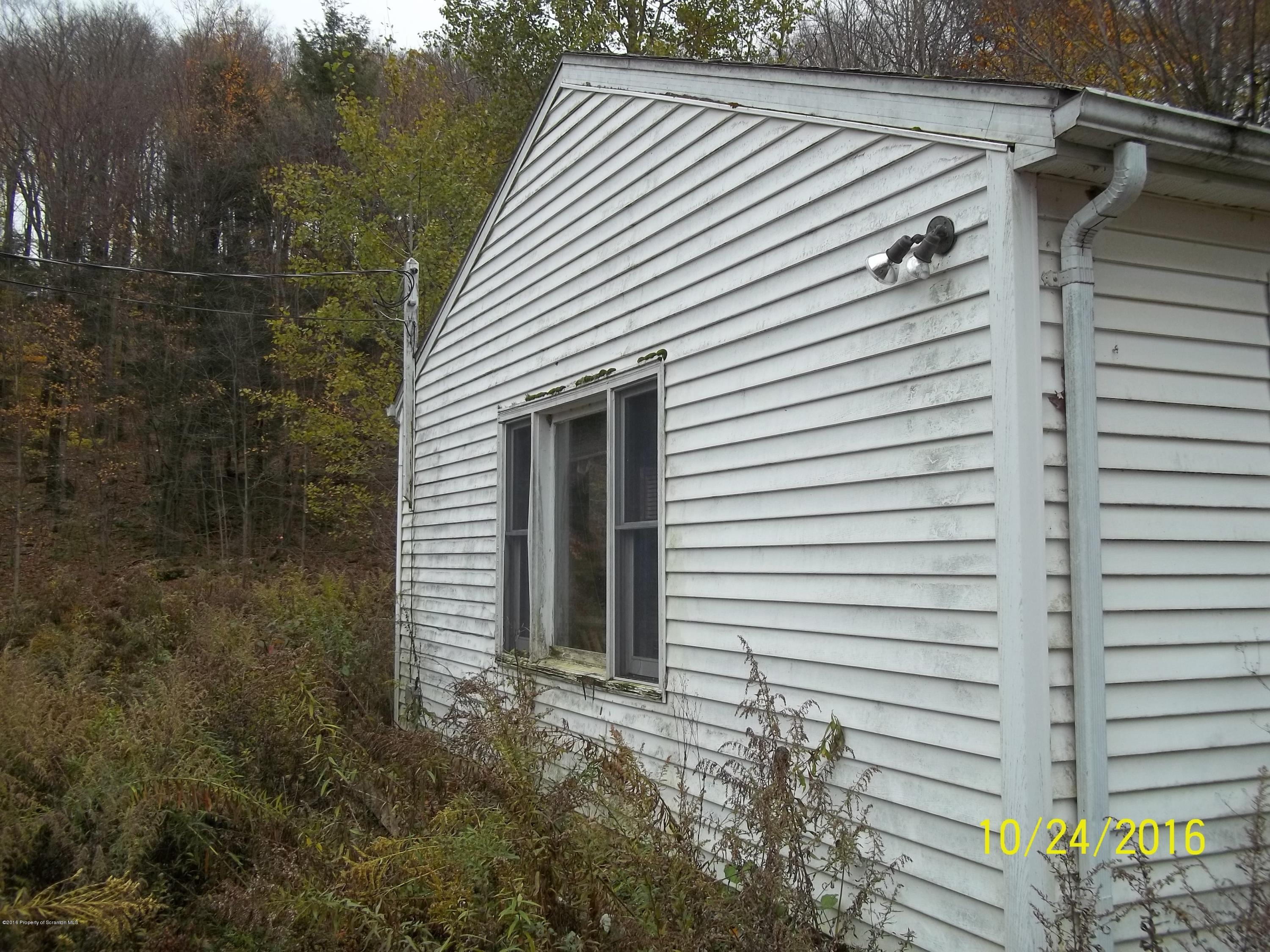 1082 Campsite Road Thompson, PA 18465 - Photo 12 of 14 Gallery Image 12