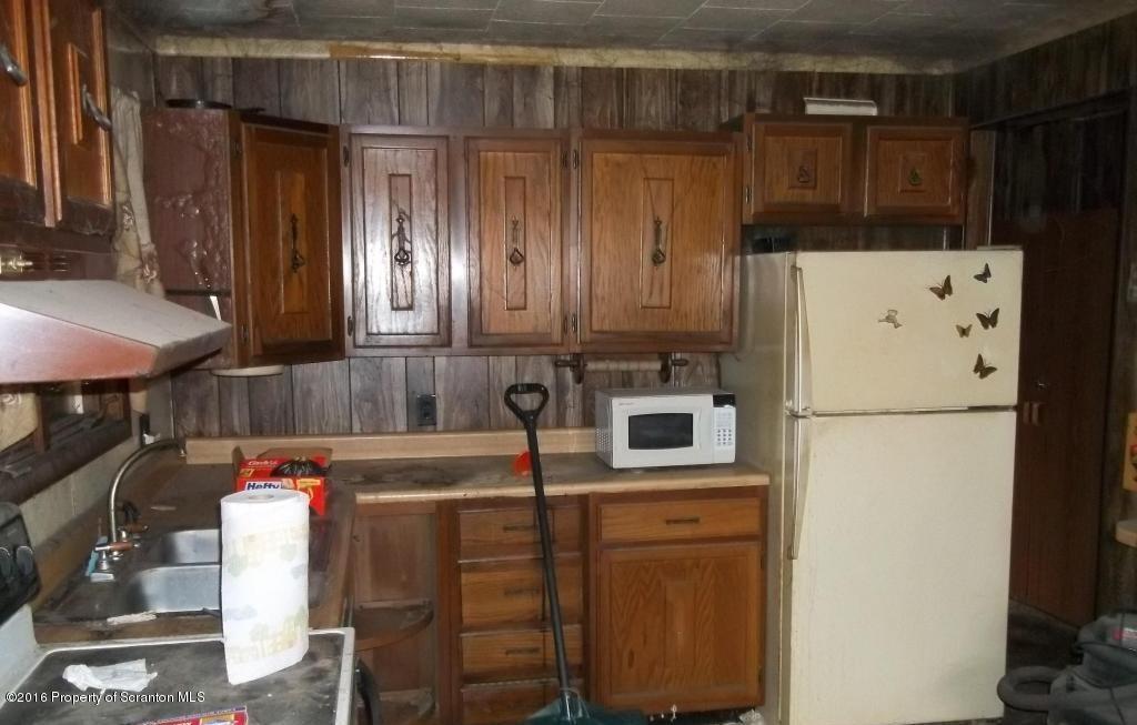 1082 Campsite Road Thompson, PA 18465 - Photo 4 of 14 Gallery Image 4
