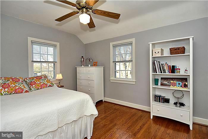 9619 Clearview Place Silver Spring, MD 20901 - Photo 22 of 30 Bedroom