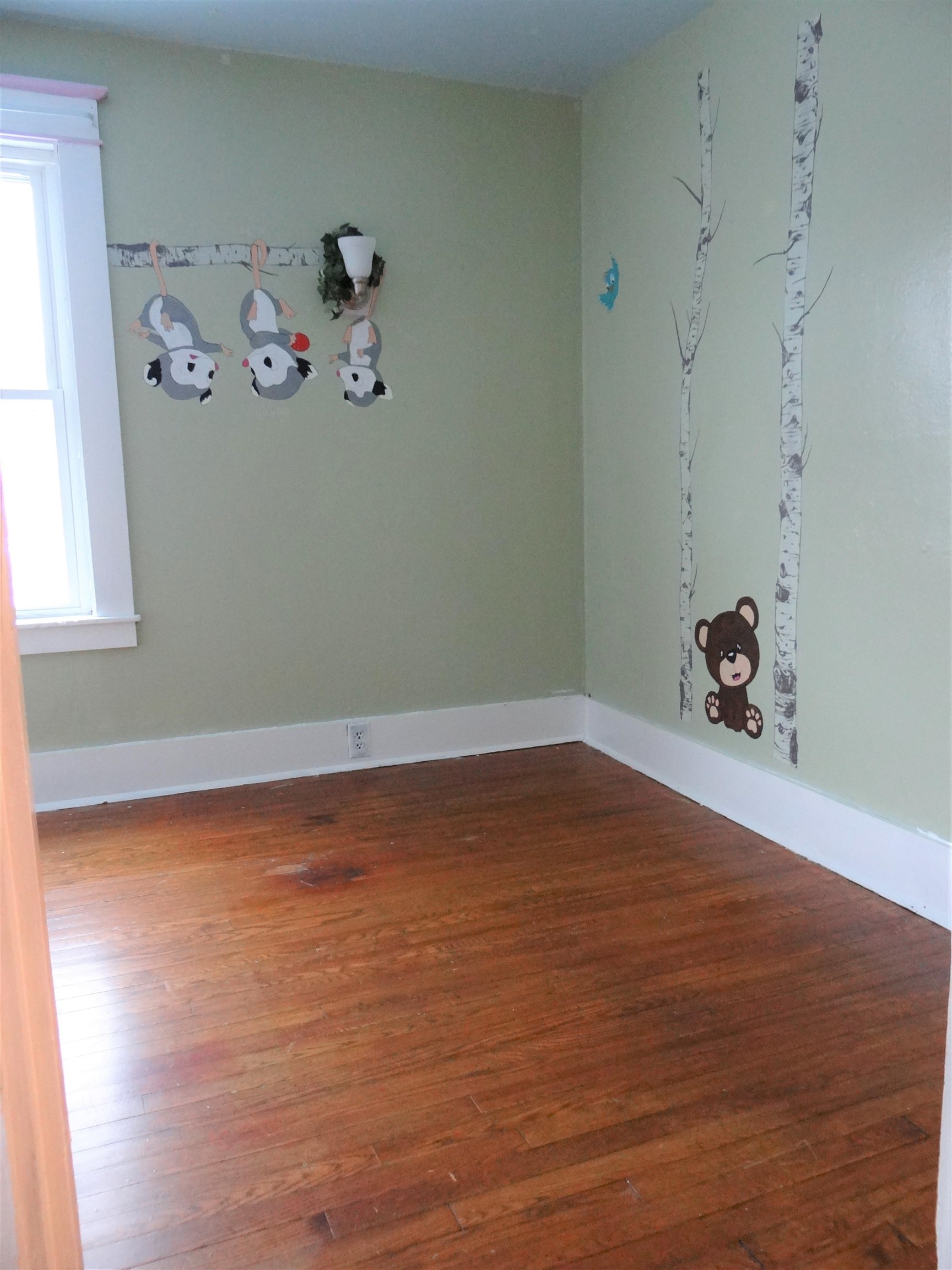 707 Maple Street Hartford, VT 05001 - Photo 15 of 26 Gallery Image 15