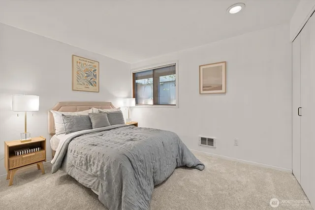 a view of a hallway with workspace