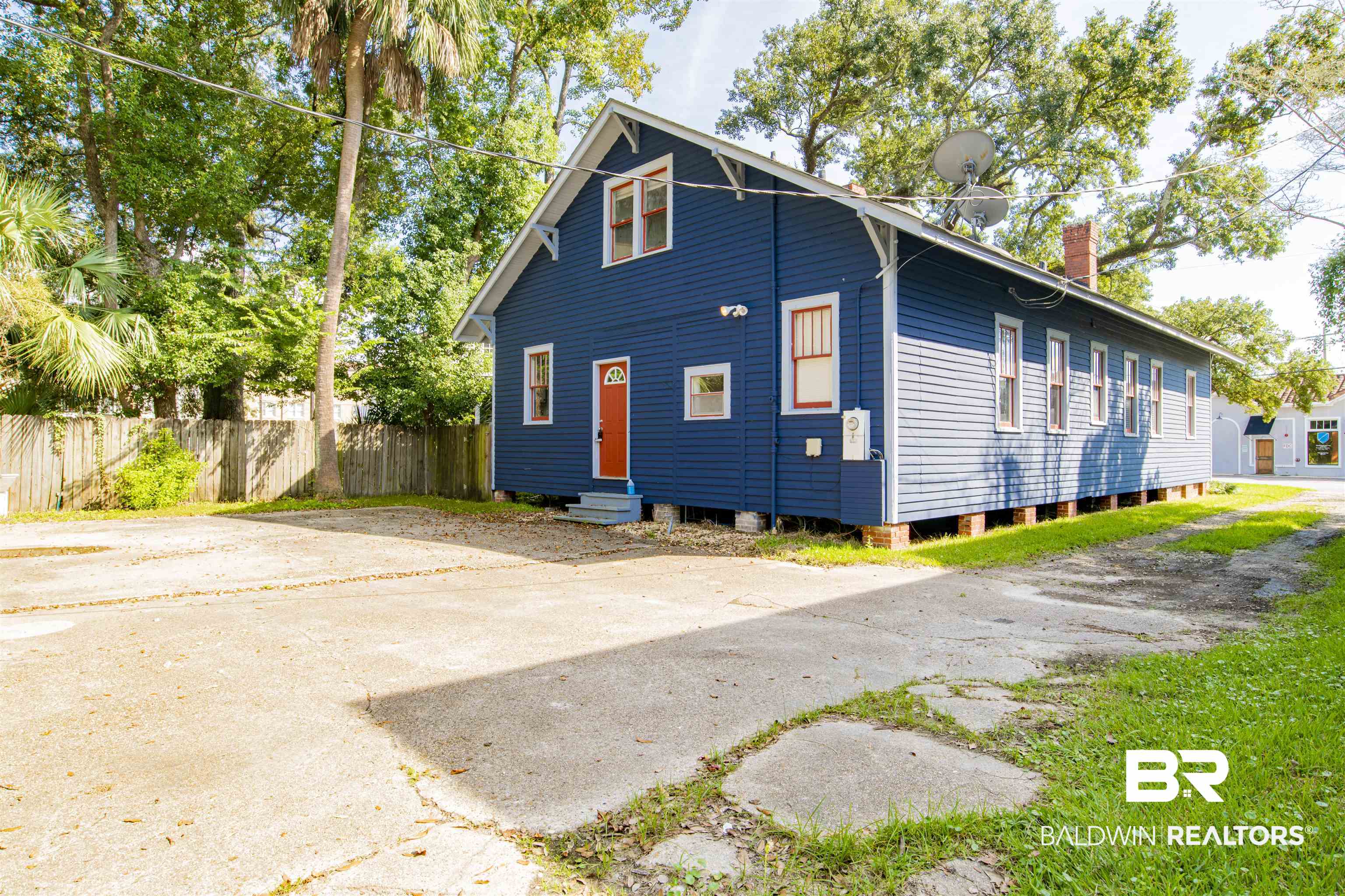 1856 Old Government Street Mobile, AL 36606 - Photo 9 of 9