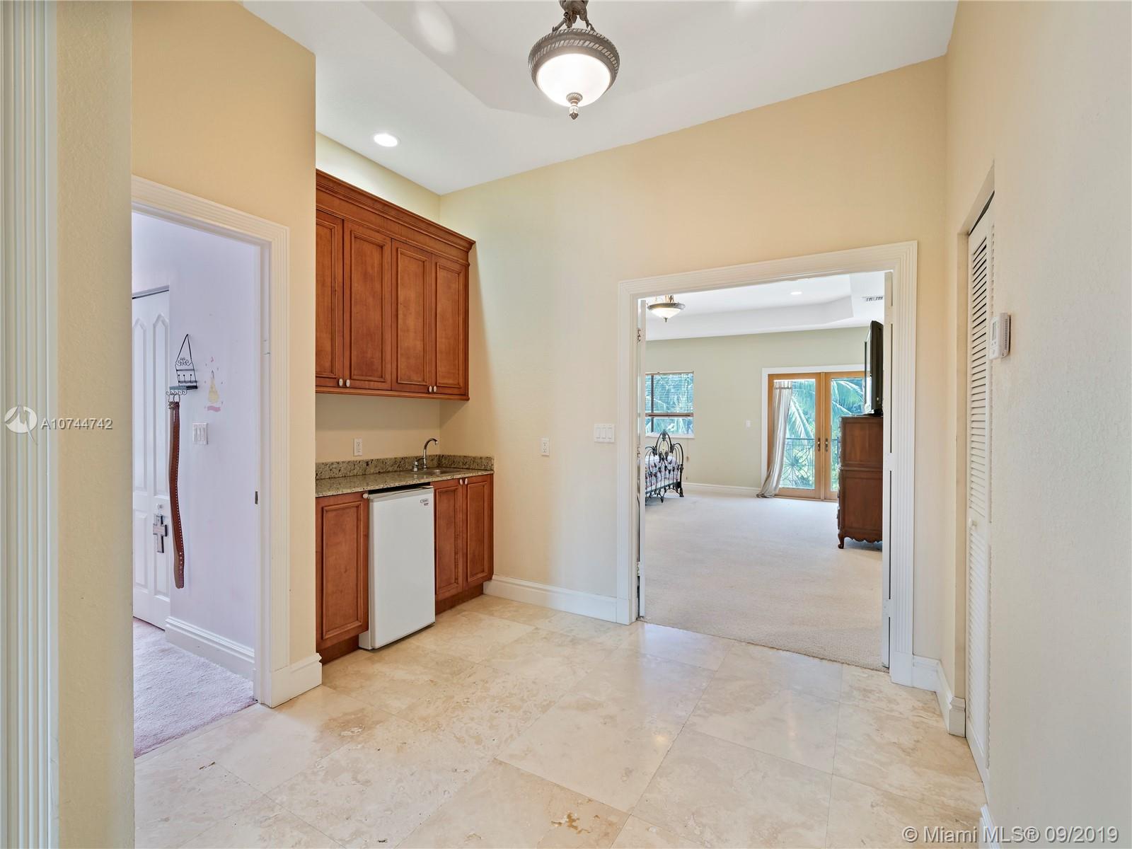 5051 Southwest 192nd Terrace Southwest Ranches, FL 33332 - Photo 33 of 48 Gallery Image 33