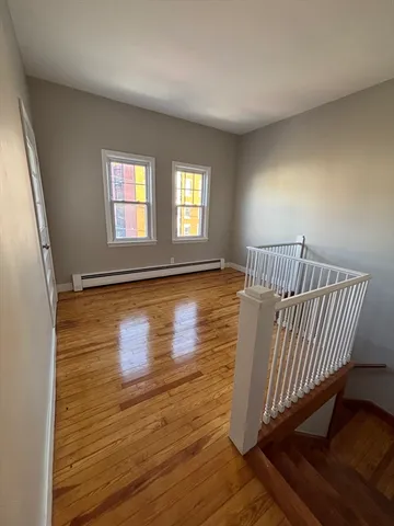 $1,800 | 246 East Dwight Street, Unit 1, Holyoke, MA 01040