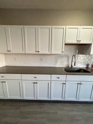 $1,800 | 246 East Dwight Street, Unit 1, Holyoke, MA 01040