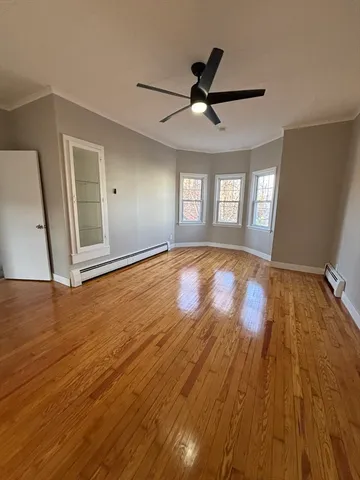 $1,800 | 246 East Dwight Street, Unit 1, Holyoke, MA 01040