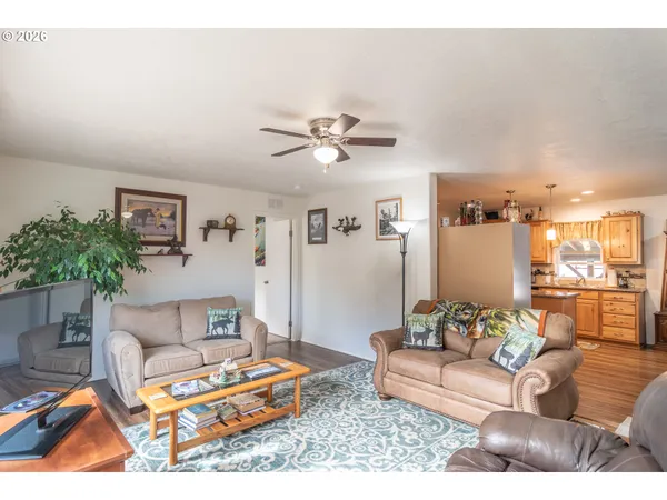 $148,000 | 180 Nestucca Lane, Roseburg, OR 97471