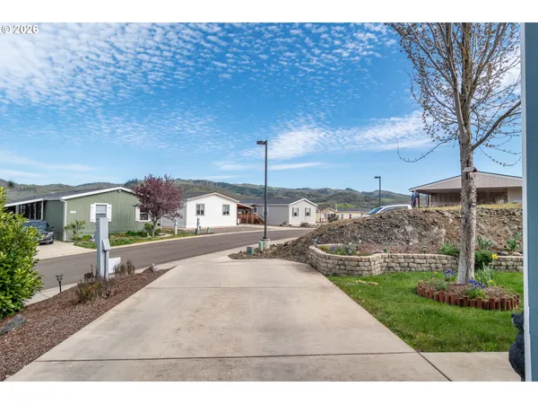 $148,000 | 180 Nestucca Lane, Roseburg, OR 97471
