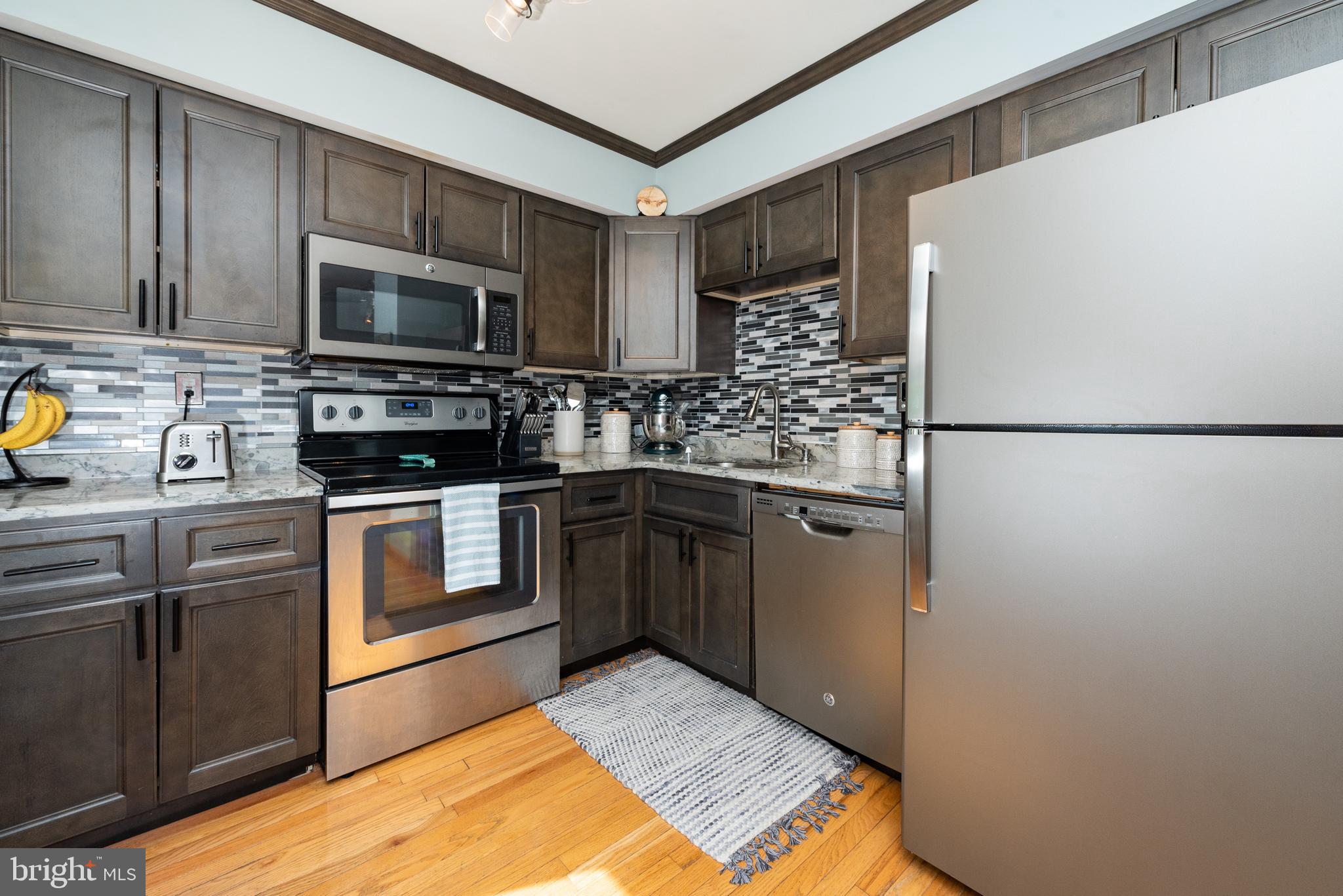 244 Ripka Street Philadelphia, PA 19127 - Photo 9 of 49