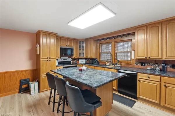 $316,400 | 244 Glass Road, Mount Airy, NC 27030