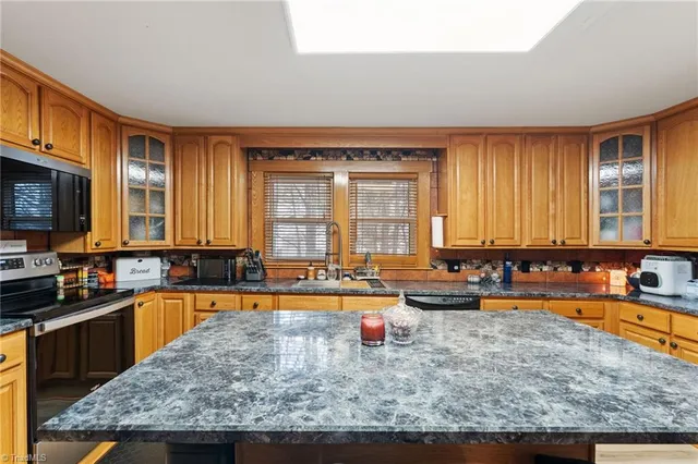 $319,900 | 244 Glass Road, Mount Airy, NC 27030