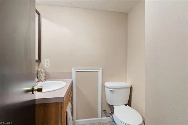 $319,900 | 244 Glass Road, Mount Airy, NC 27030