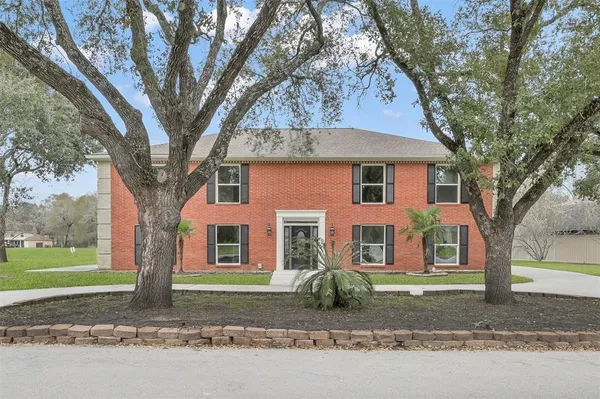 $3,000 | 549 Brandon Road, Conroe, TX 77302