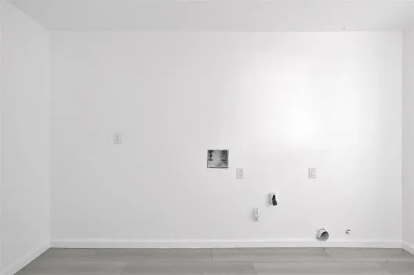 $3,000 | 549 Brandon Road, Conroe, TX 77302