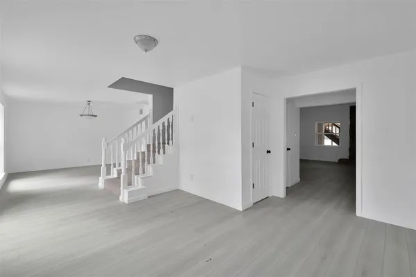 $3,000 | 549 Brandon Road, Conroe, TX 77302