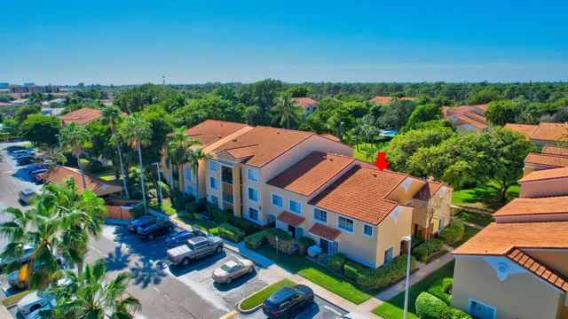 $339,000 | 127 Yacht Club Way, Unit 111, Hypoluxo, FL 33462
