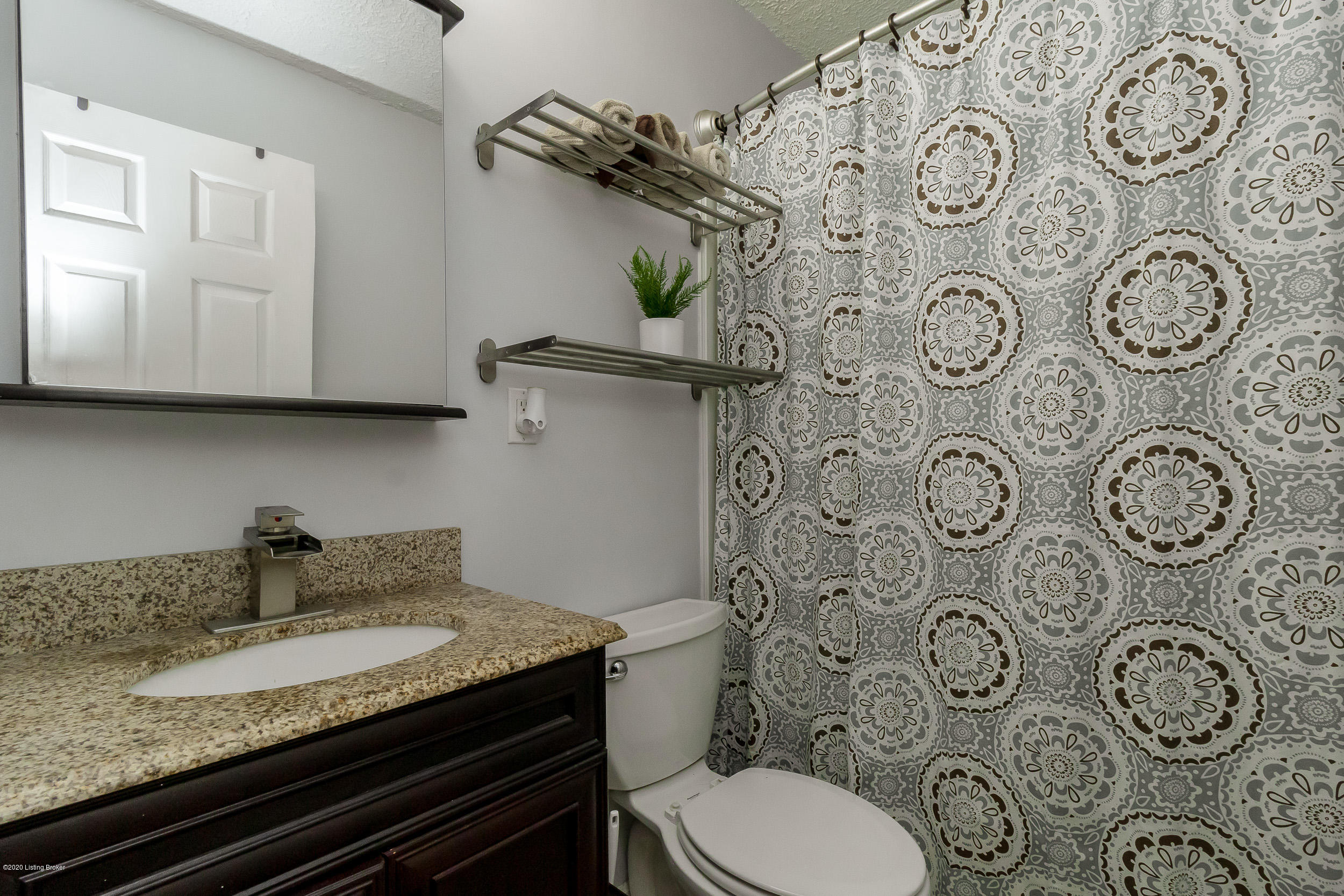 6402 Fernview Road Louisville, KY 40291 - Photo 22 of 30 6402 Fernview Rd-22