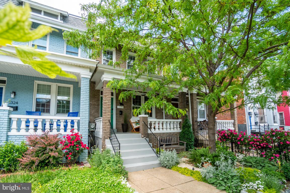 1326 F Street Northeast Washington, DC 20002 - Photo 2 of 46