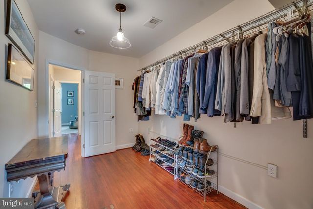 $853,100 | 1326 F Street Northeast, Washington, DC 20002