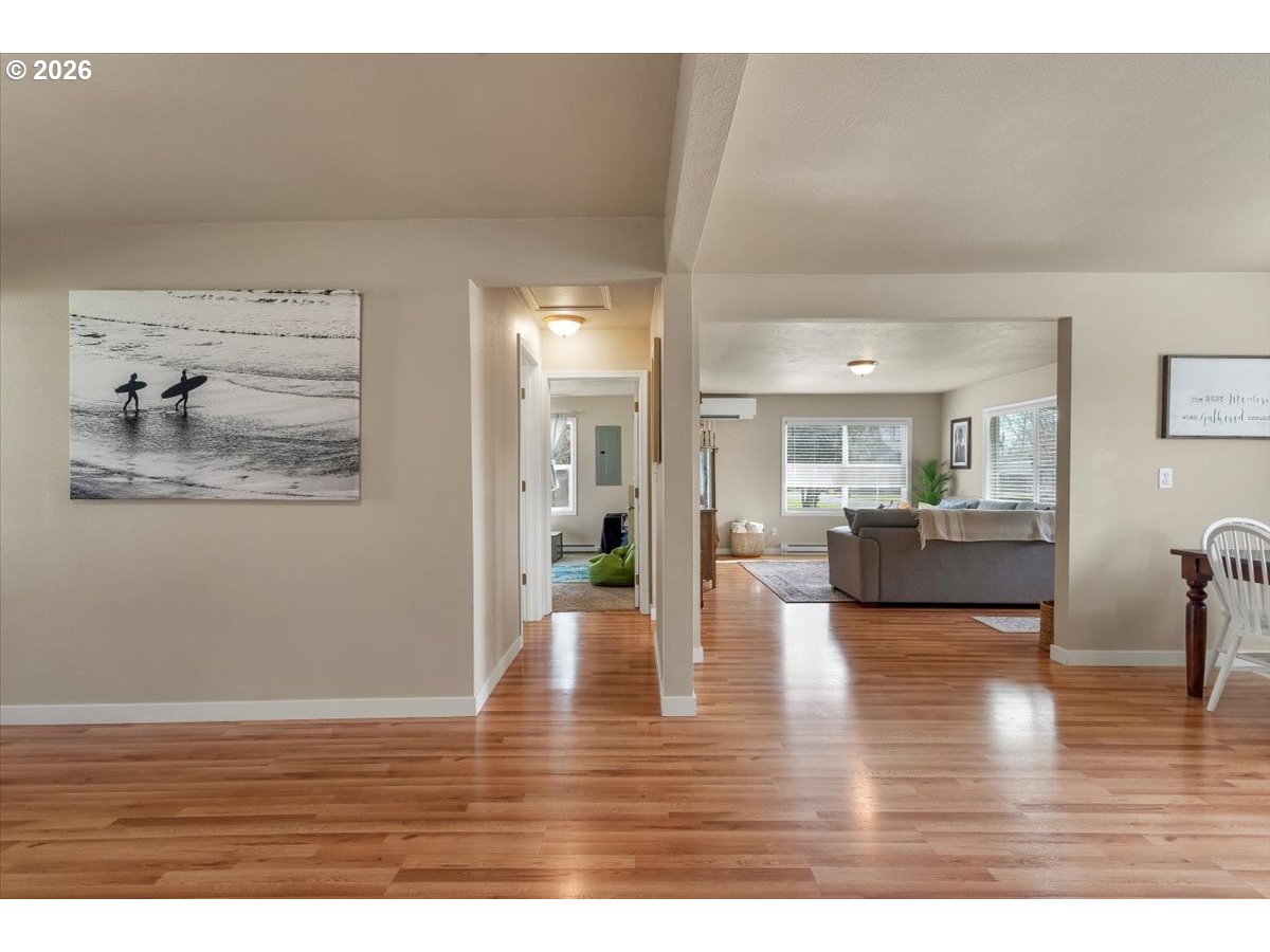 212 Picture Street Independence, OR 97351 - Photo 24 of 34