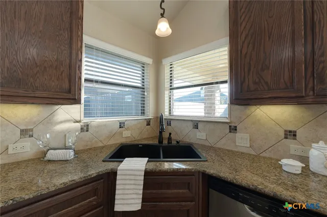 $325,000 | 2900 Legacy Lane, Killeen, TX 76549