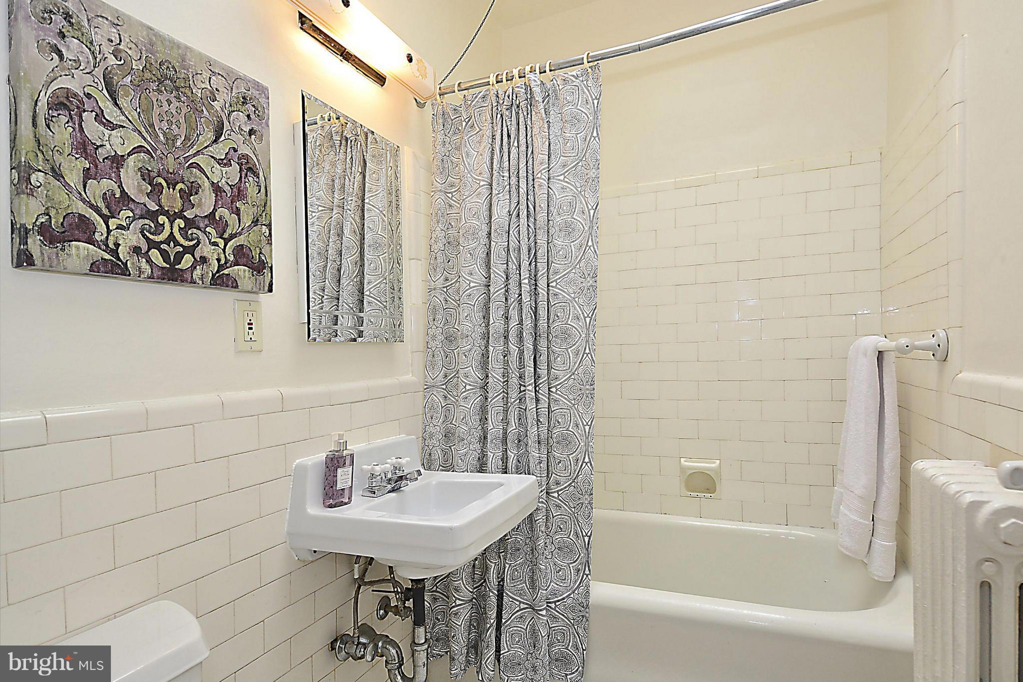 3746 Benton Street Northwest Washington, DC 20007 - Photo 18 of 26 Upper Floor Bath