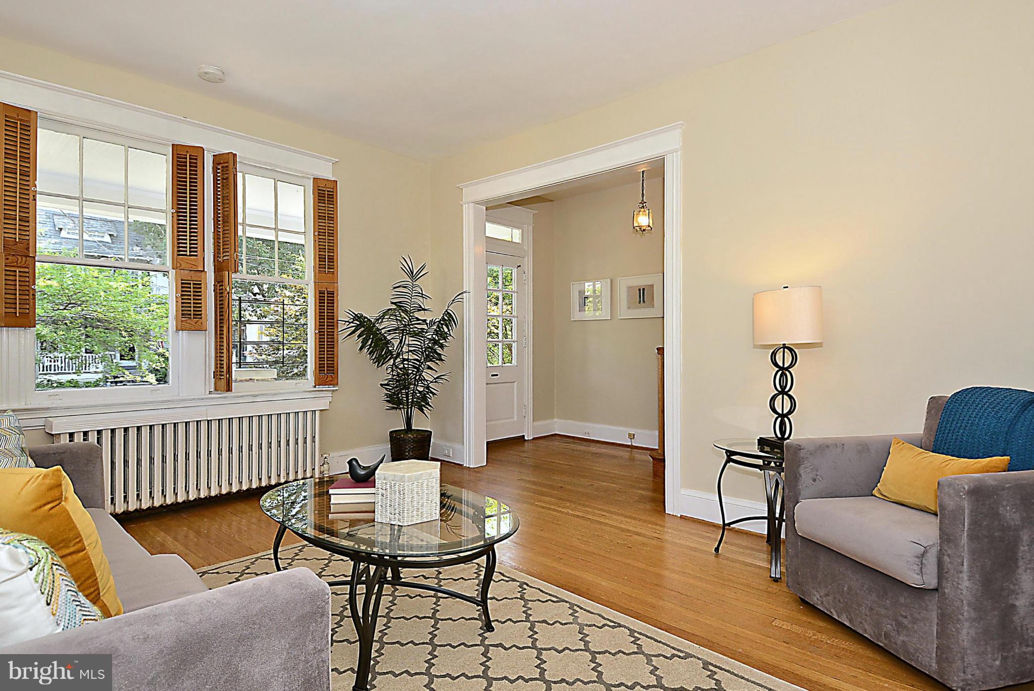 3746 Benton Street Northwest Washington, DC 20007 - Photo 5 of 26 Living Room
